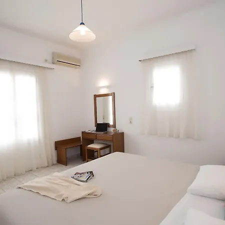 Charissi Hotel